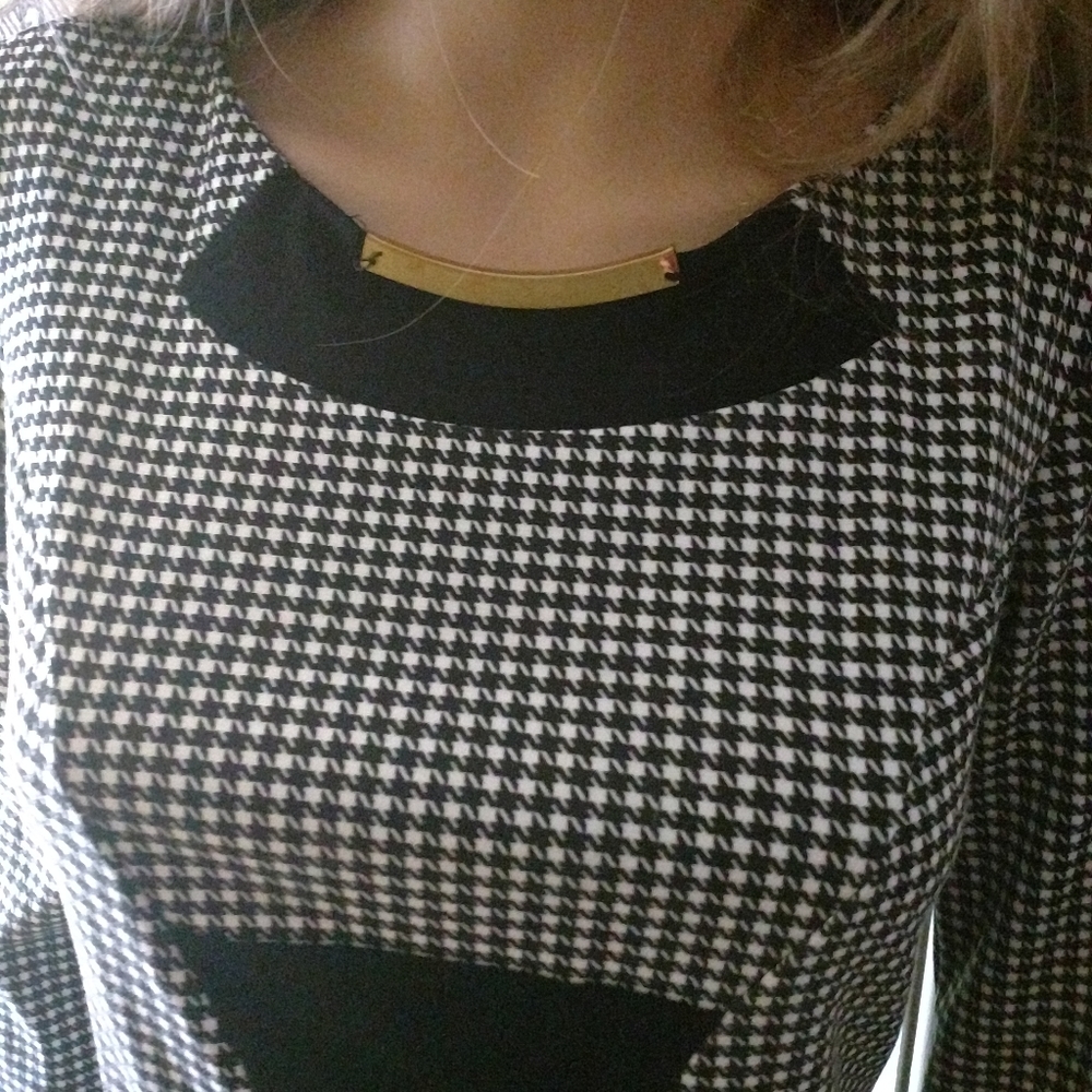 Dress - Picture 3 of 7